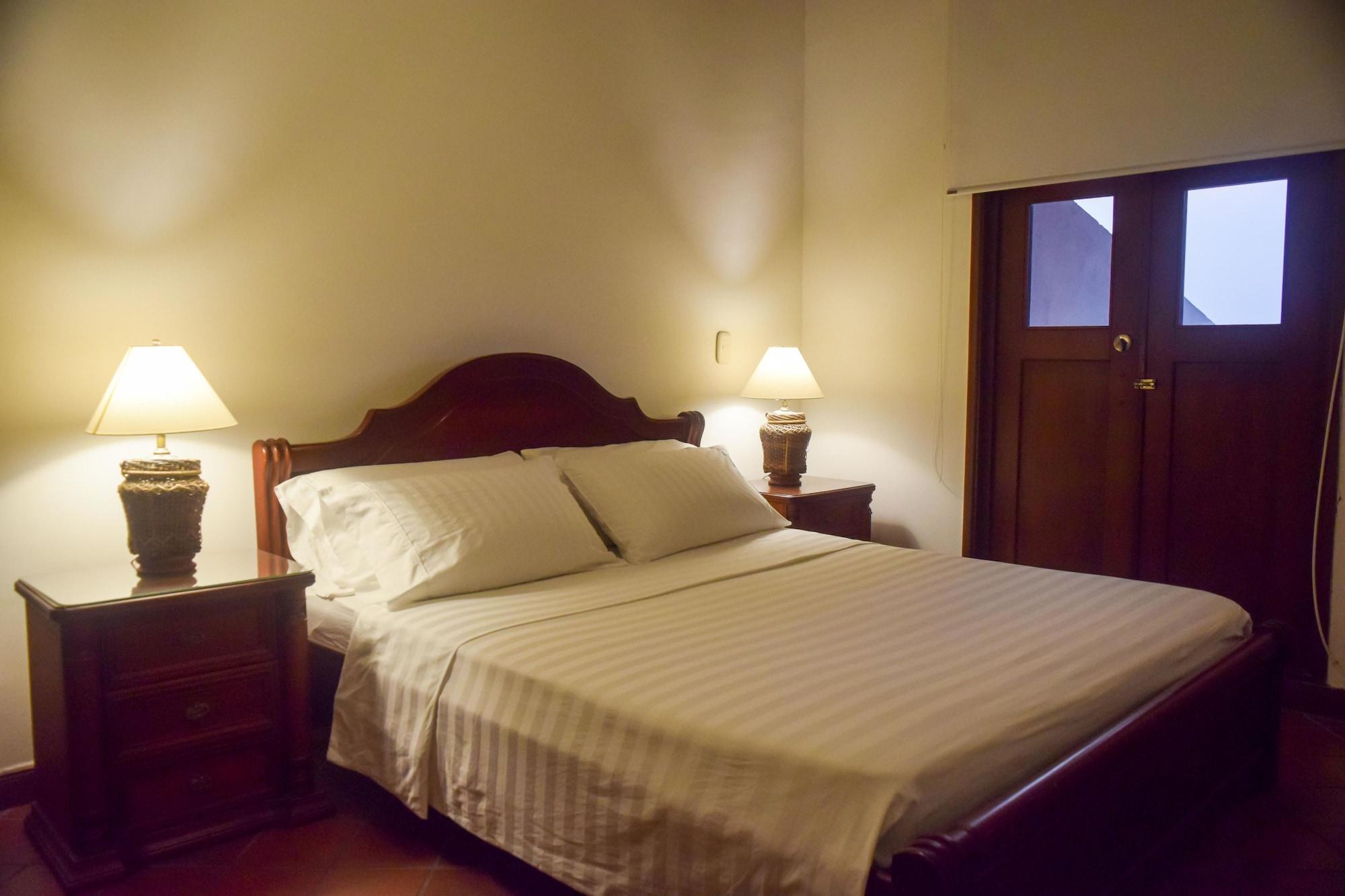 Hotel Colina De San Antonio Cali Extérieur photo